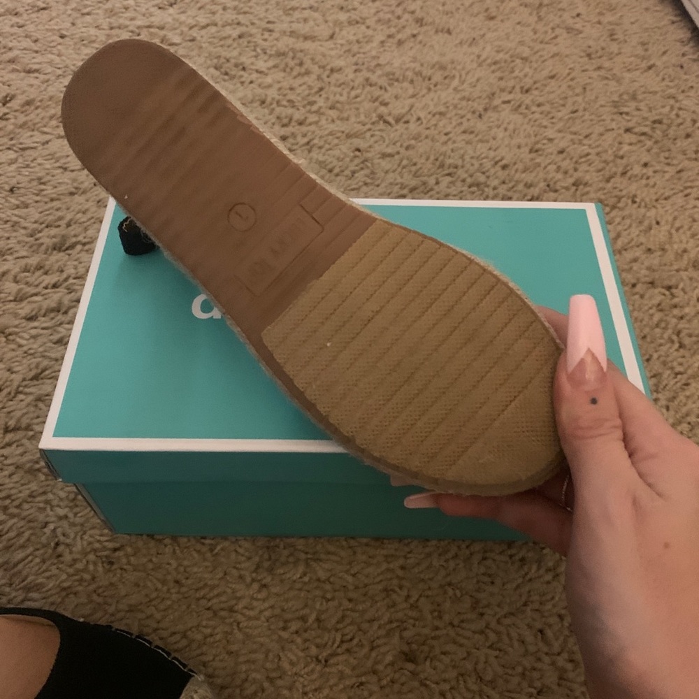 LUCKY TOP ESPADRILLE SANDAL - Picture 8 of 10